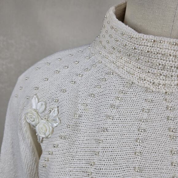VTG Avon Fashions Silk Angora Ramie Blend Sweater M Ivory Pearl Accents READ - Picture 3 of 14